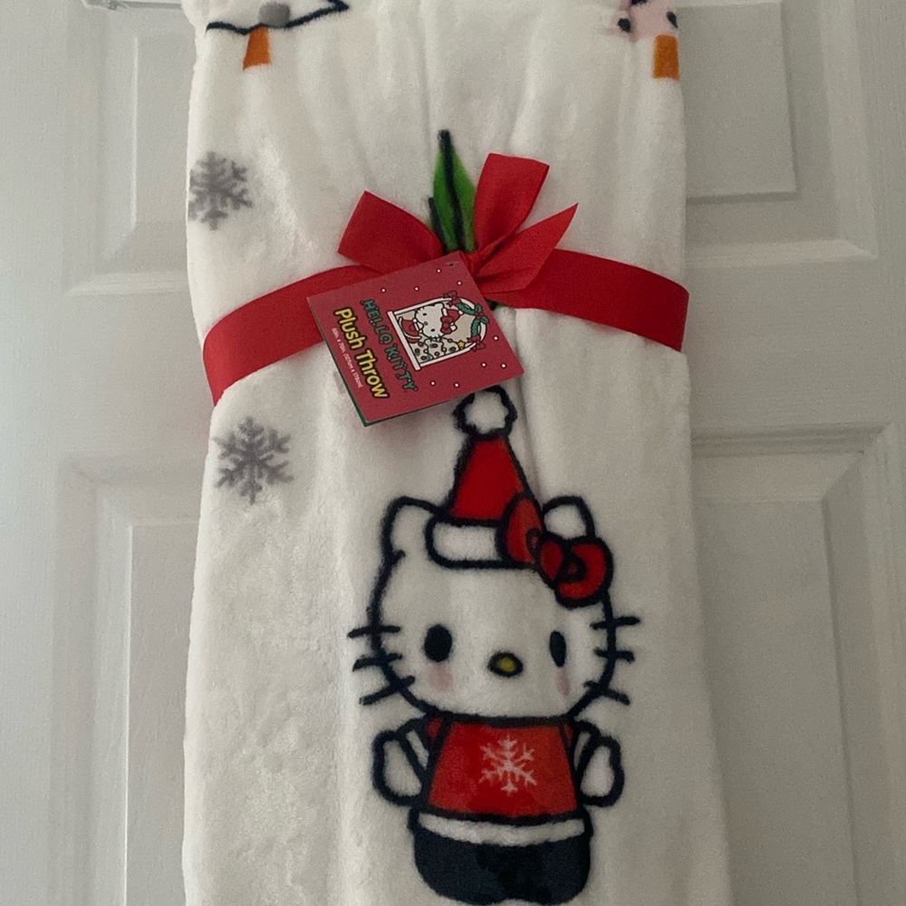 Hello kitty Christmas blanket